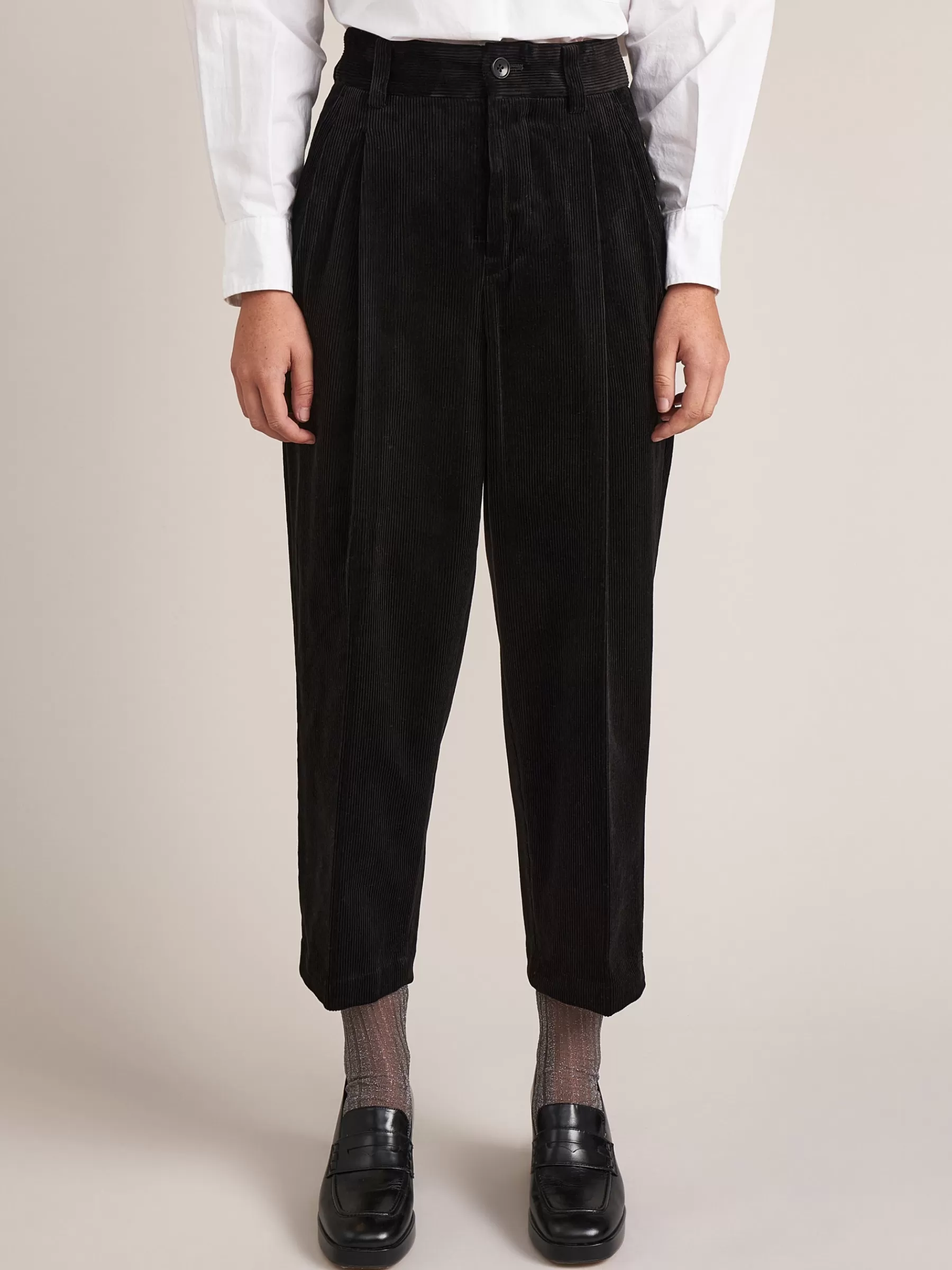 Store Nicholson & | Bass Corduroy Pants Black