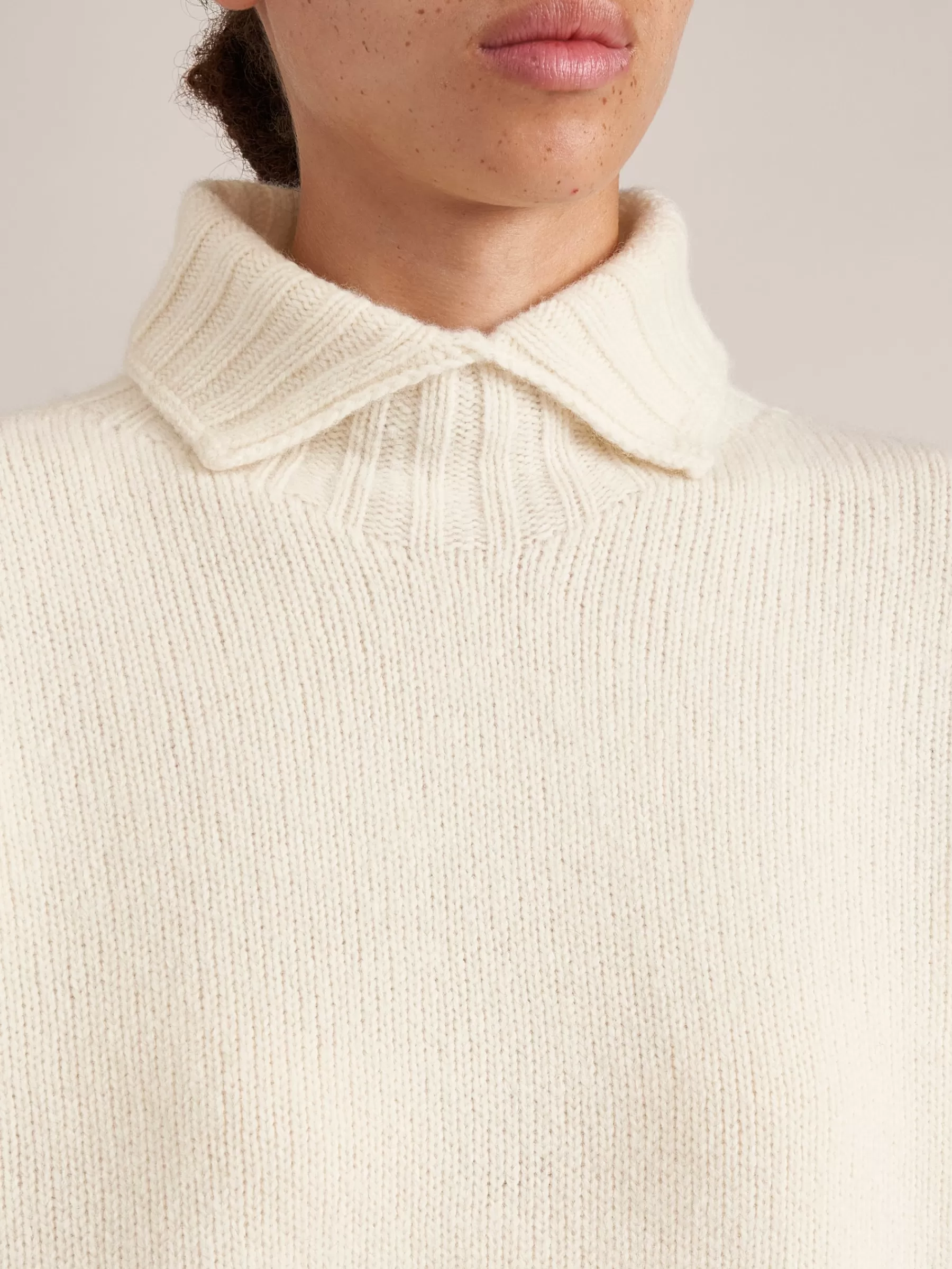 Fashion Nicholson & | Lulu Wool Sweater Beige