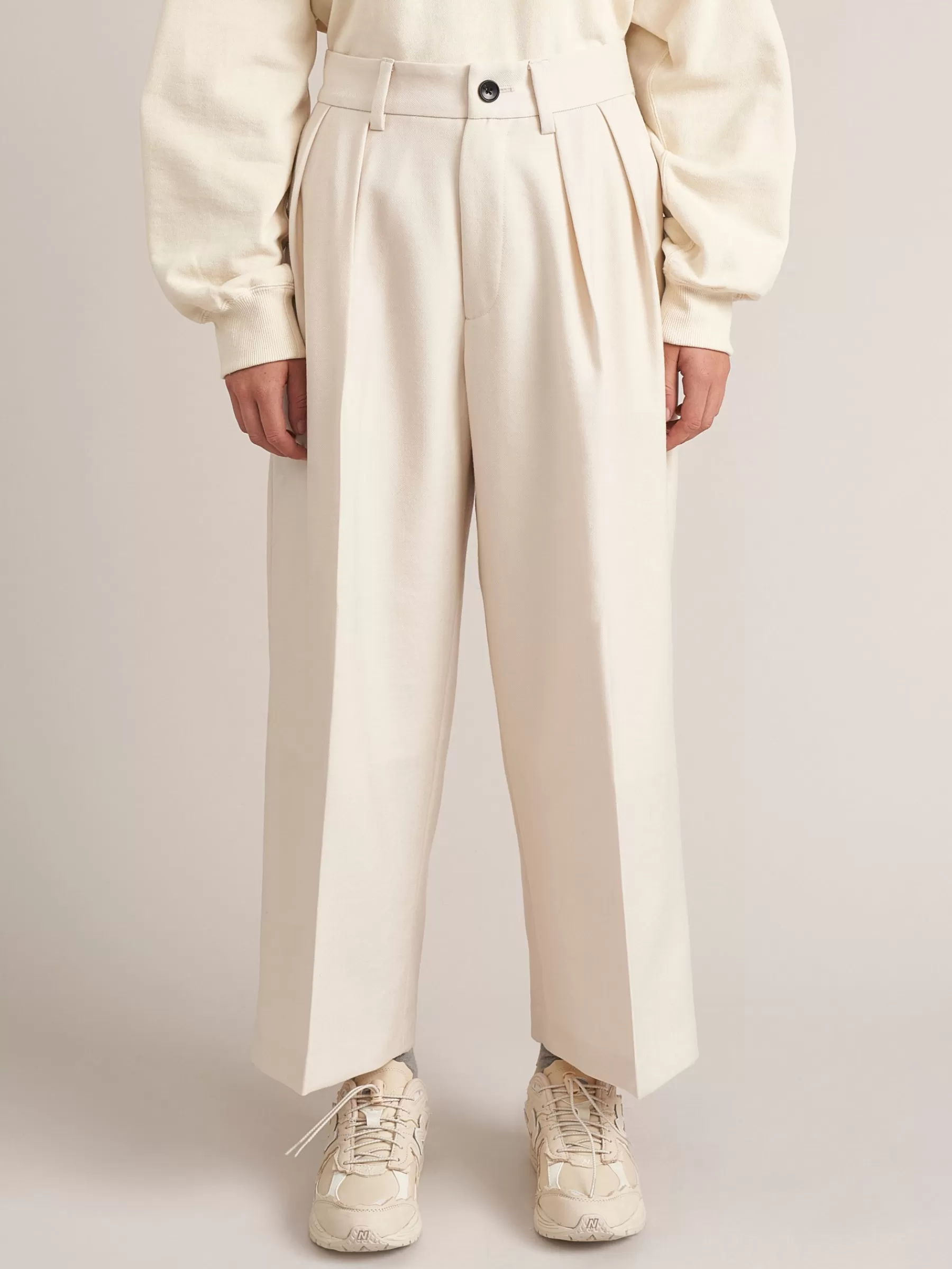 Online Nicholson & | Vespa Wool Pants Beige