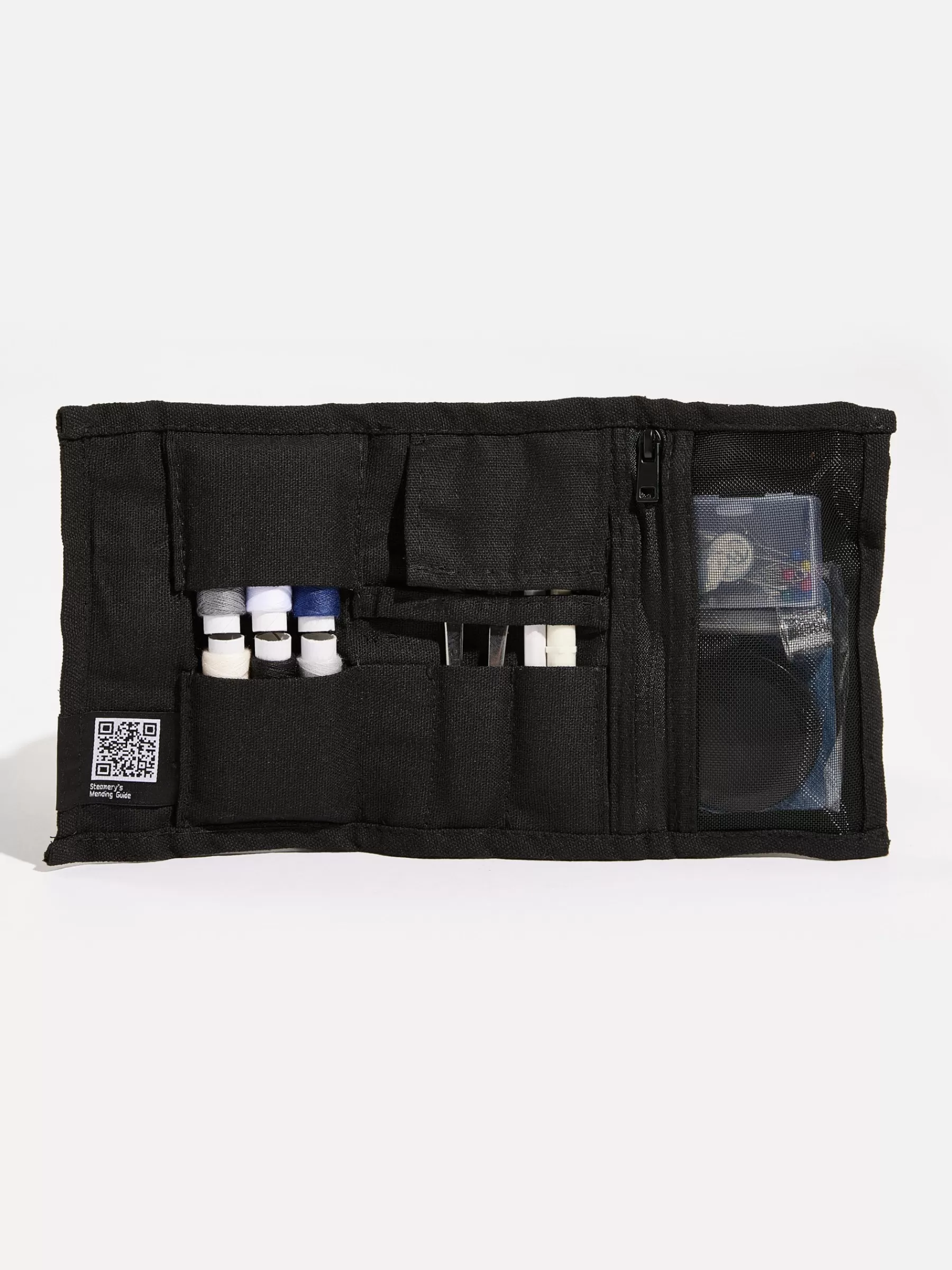 Outlet Steamery | Sewing Kit Black