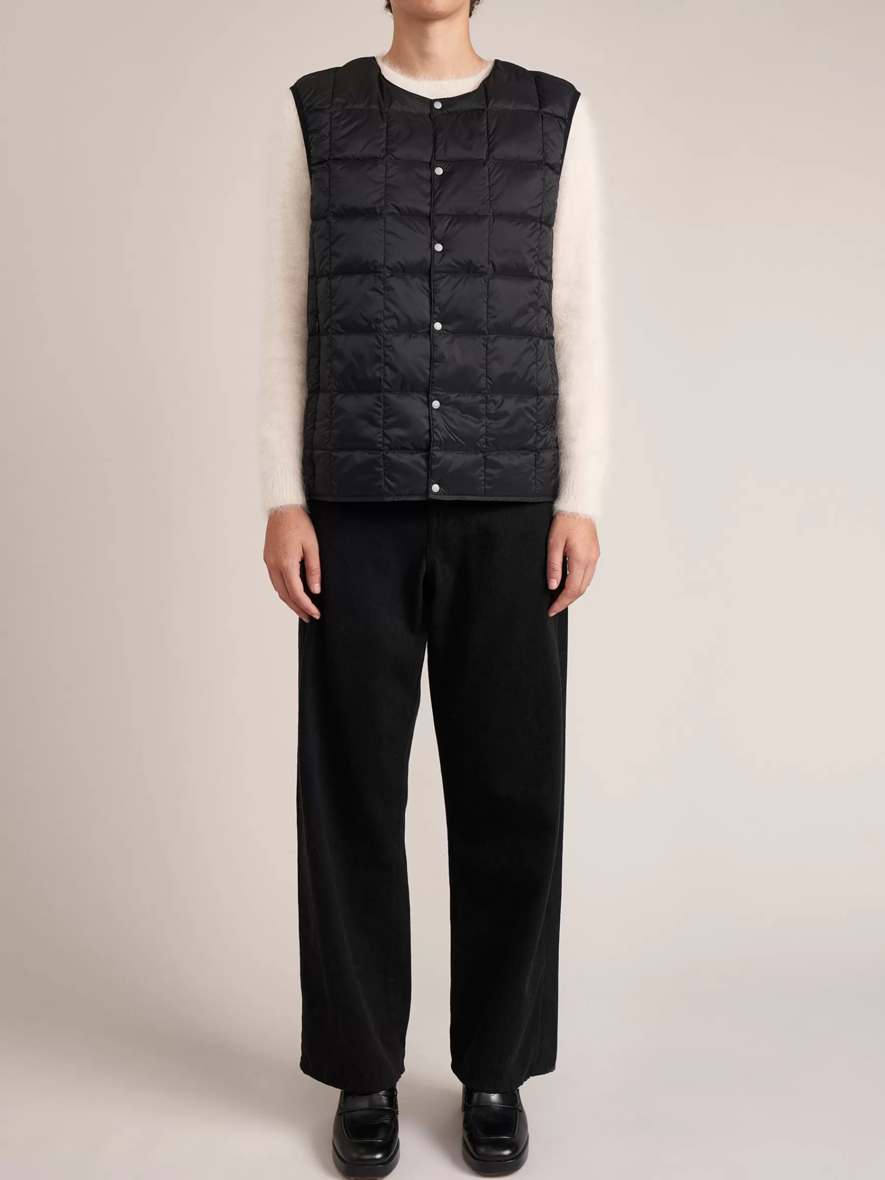 Outlet TAION | Crew Neck Button Down Vest Bodywarmer For Women Black