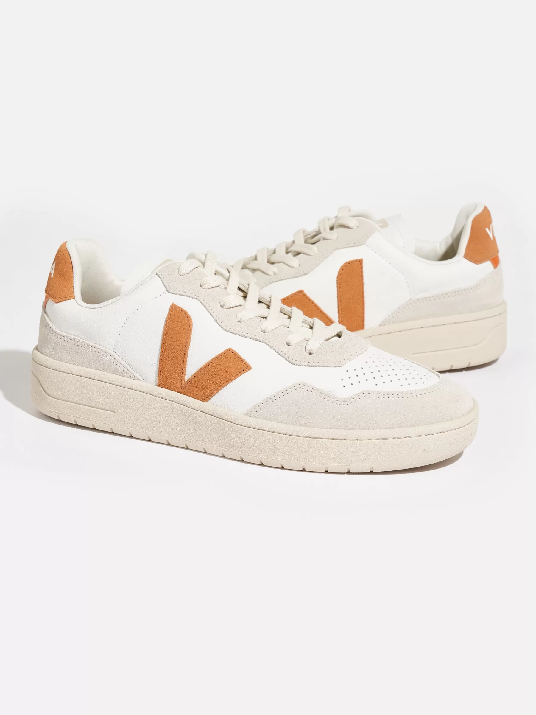 Outlet Veja | V-90 For Men Orange