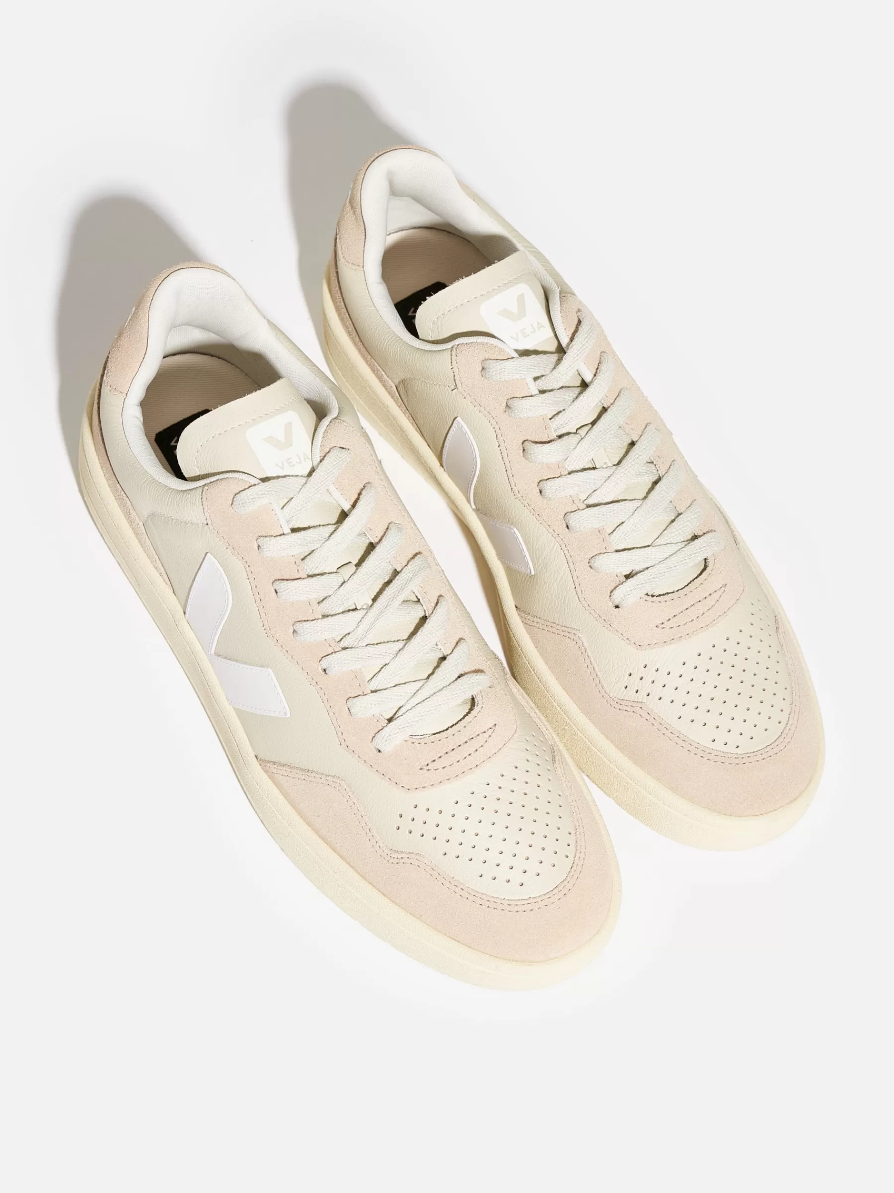 Fashion Veja | V-90 For Men Beige